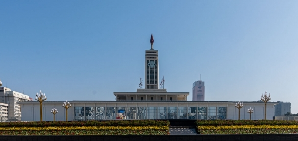 長(zhǎng)沙代表團(tuán)分組審查政府工作報(bào)告和“十四五”規(guī)劃綱要草案
